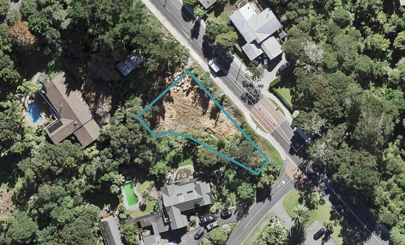 53 Tauhinu Road, Greenhithe, Auckland - Carousel 1