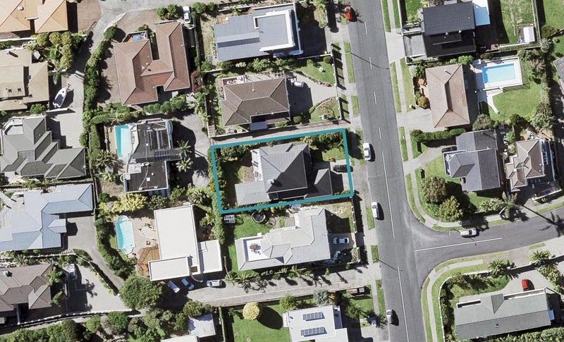 89 Waller Avenue, Bucklands Beach, Auckland - Carousel 1