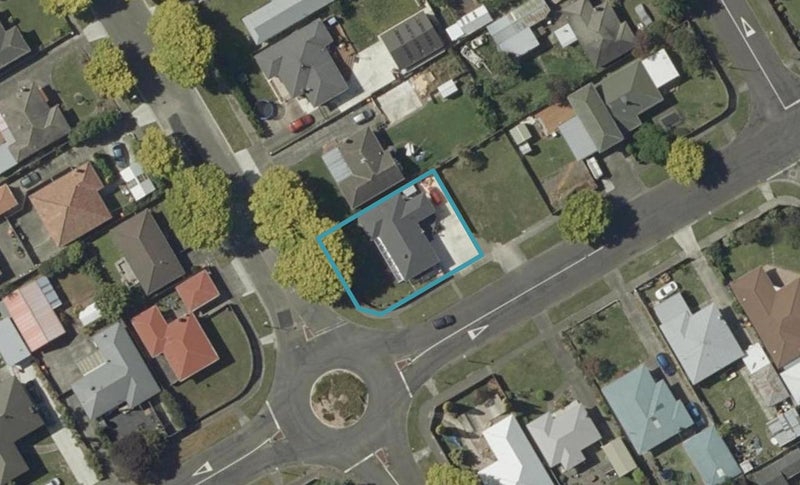49 Birmingham Street, Takaro, Palmerston North - Carousel 1