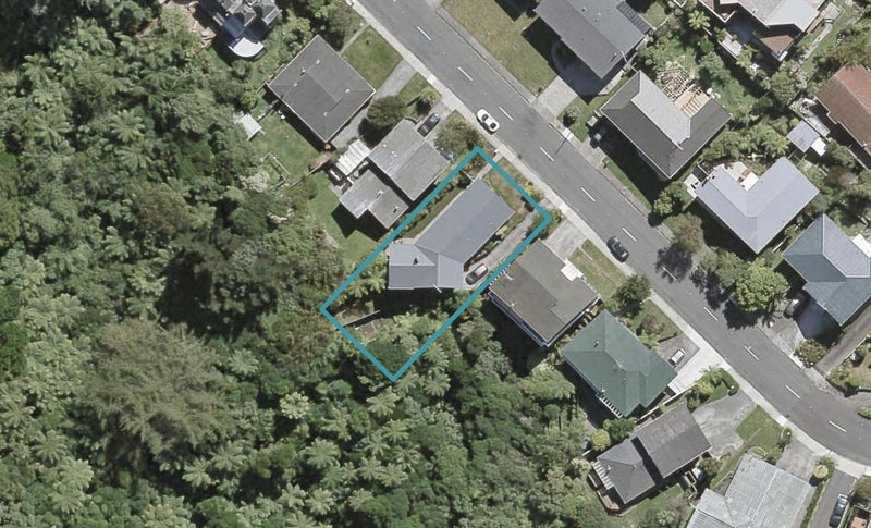 95 Tirohanga Road, Tirohanga, Lower Hutt - Carousel 1