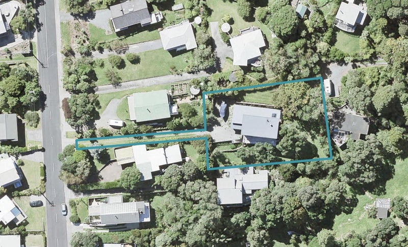 37 Grandview RD, Auckland - Carousel 1