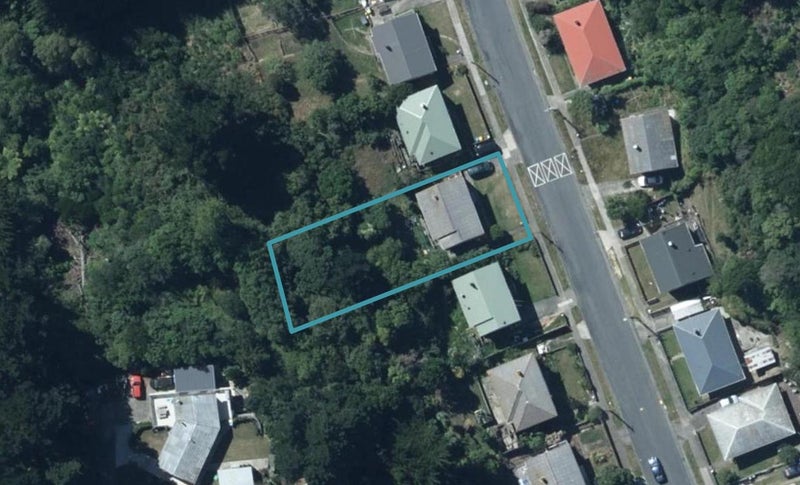 201 Sievers Grove, Cannons Creek, Porirua - Carousel 1