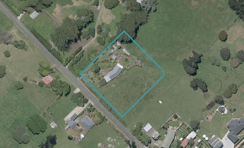 16 Buxton Road, Westmere, Whanganui - Carousel 1