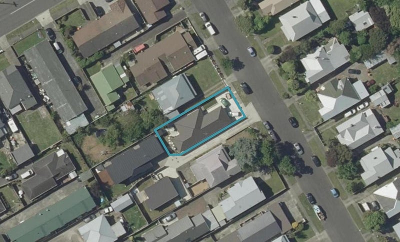 8A Hereford Street, West End, Palmerston North - Carousel 1