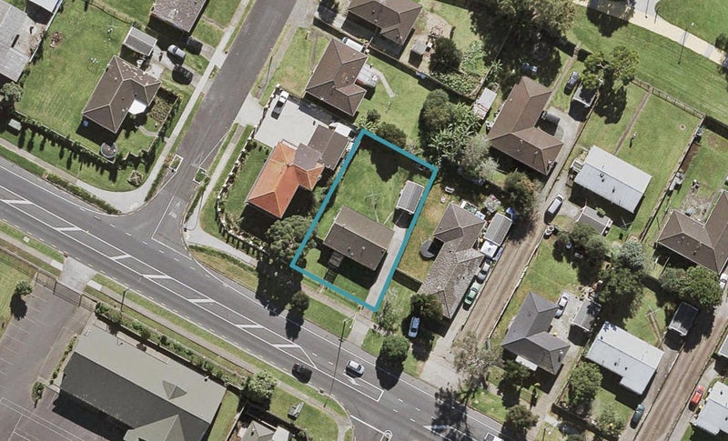 645 Massey Road, Mangere, Auckland - Carousel 1