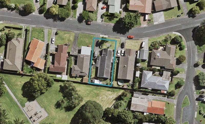 7 Ti Nana Crescent, Henderson, Auckland - Carousel 1