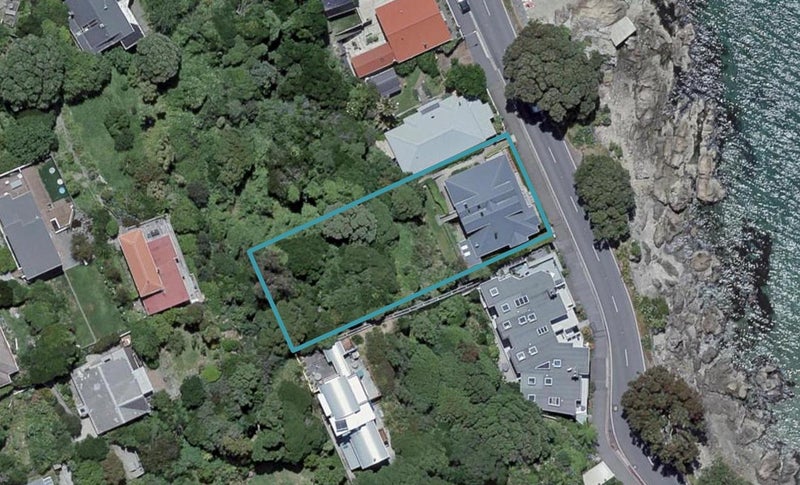 369 Karaka Bay Road, Karaka Bays, Wellington - Carousel 1