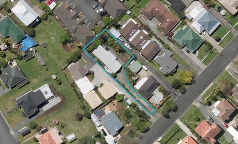 32B Third Avenue, Avenues, Whangarei - Carousel 1