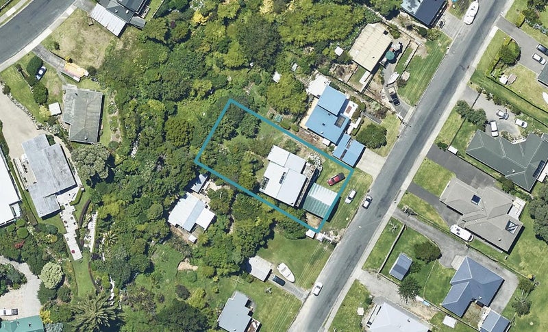 21 HARBOUR VIEW ROAD, Omokoroa, Western Bay Of Plenty - Carousel 1