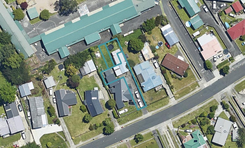 70E Lisa Crescent, Mangakakahi, Rotorua - Carousel 1