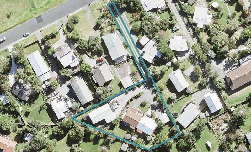 16C Cedar Terrace, Stanmore Bay, Whangaparaoa - Carousel 1