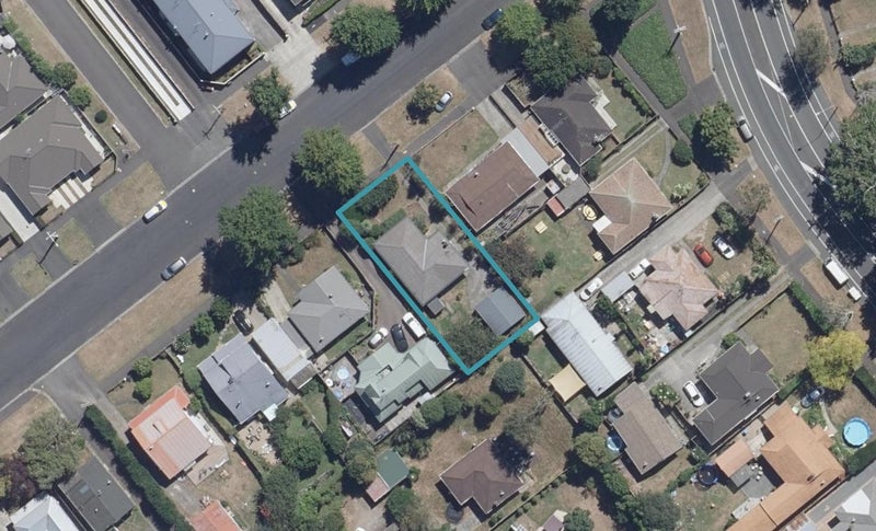 36 Albert Street, Hamilton East, Hamilton - Carousel 1