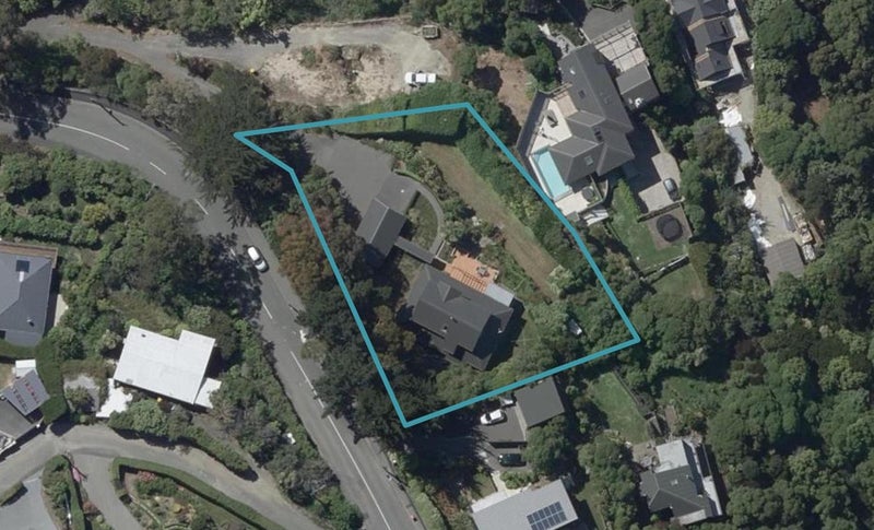 129 Mount Pleasant Road, Mount Pleasant, Christchurch - Carousel 1