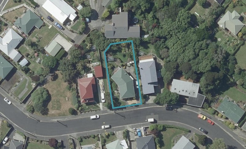 11 Kinvig Street, Andersons Bay, Dunedin - Carousel 1