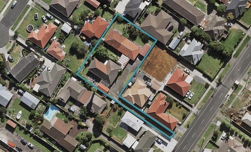 1/42 Birdwood Avenue, Papatoetoe, Auckland - Carousel 1