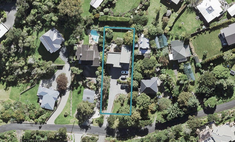 7 Rahui Road, Greenhithe, Auckland - Carousel 1