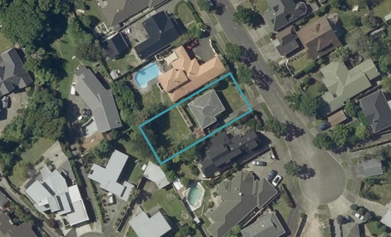 18 Phoenix Avenue, Hokowhitu, Palmerston North - Carousel 1
