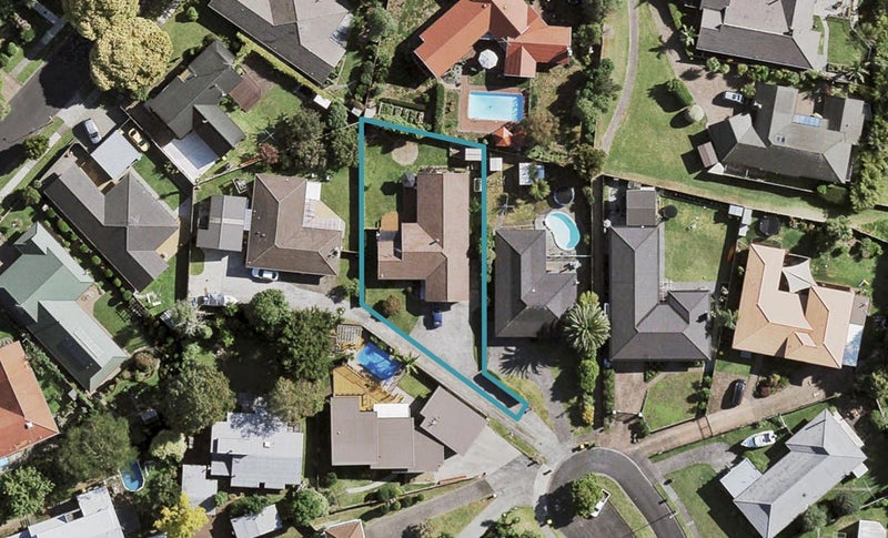 10 Rippleside Place, Pahurehure, Papakura - Carousel 1