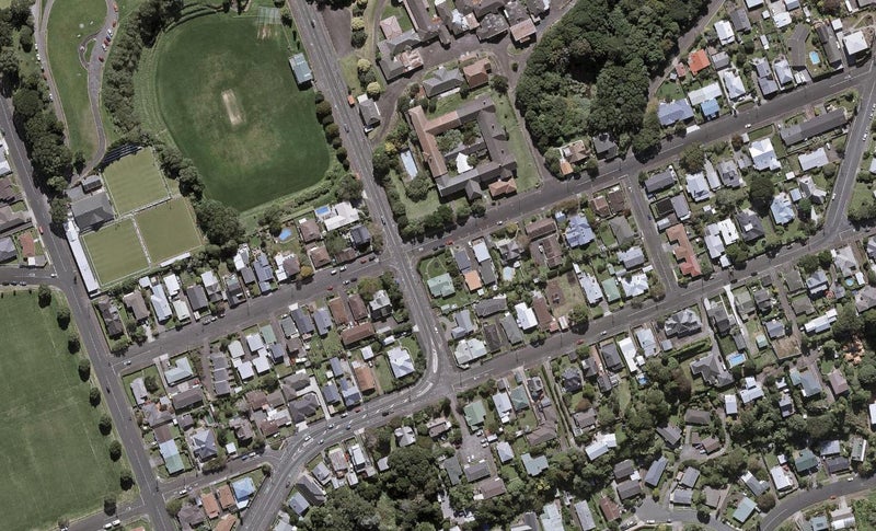 51 Barrett Street, Westown, New Plymouth - Carousel 1
