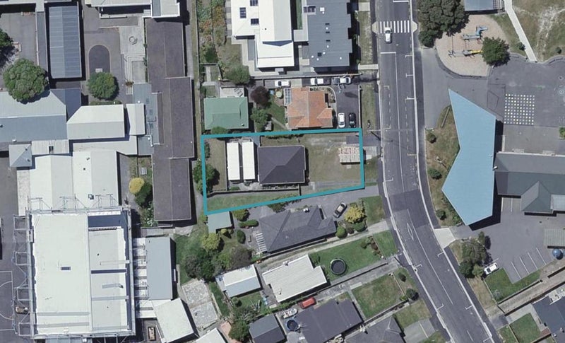 72 Strathmore Avenue, Strathmore Park, Wellington - Carousel 1