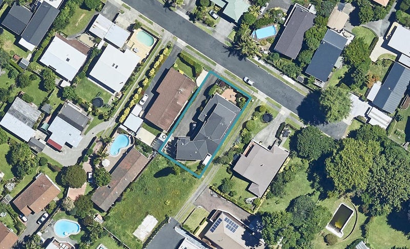 18 Takapu Street, Matua, Tauranga - Carousel 1