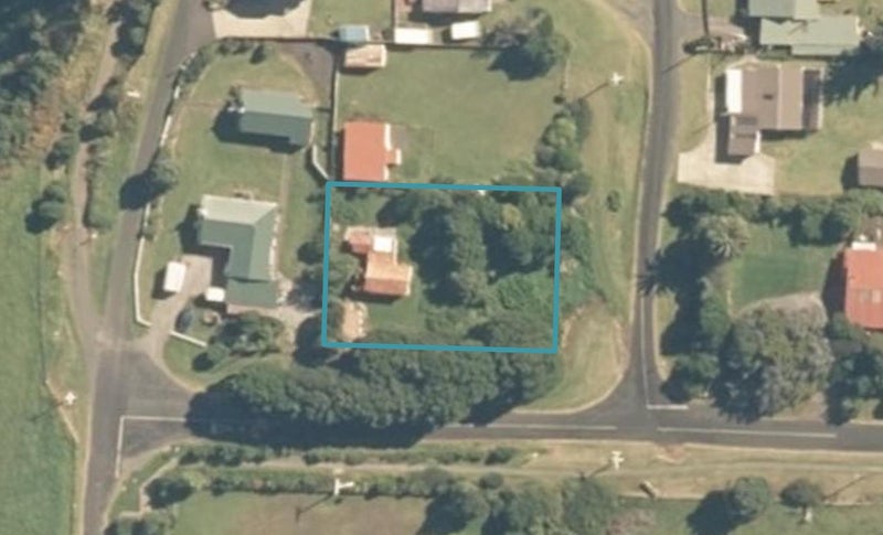6 Rangi Street, Mōkau - Carousel 1