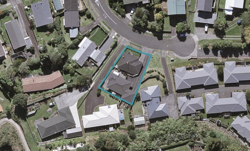 6A Telford Street, Merrilands, New Plymouth - Carousel 1