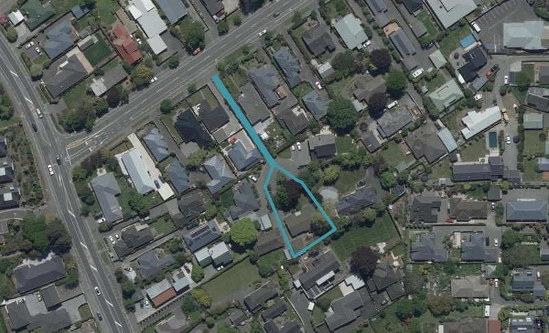 2 Ashdale Lane, Strowan, Christchurch - Carousel 1