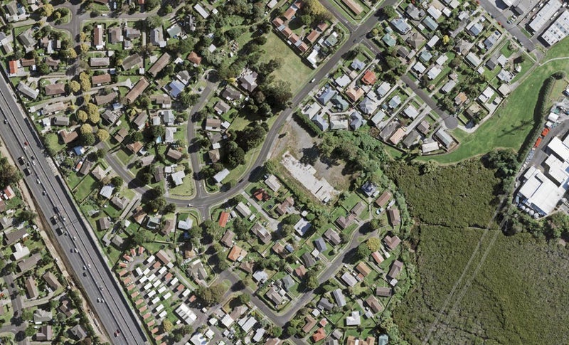 79A Kindergarten Drive, Conifer Grove, Takanini - Carousel 1