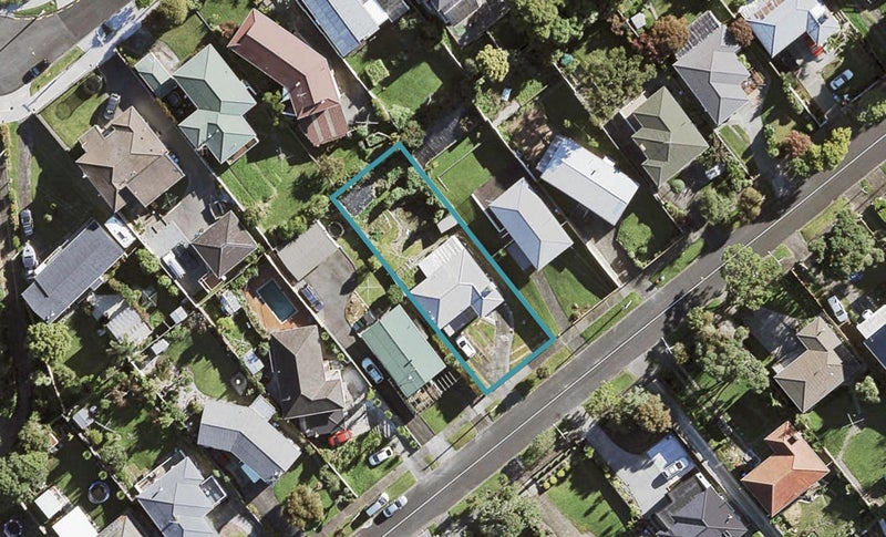 35 Mulgan Street, New Windsor, Auckland - Carousel 1