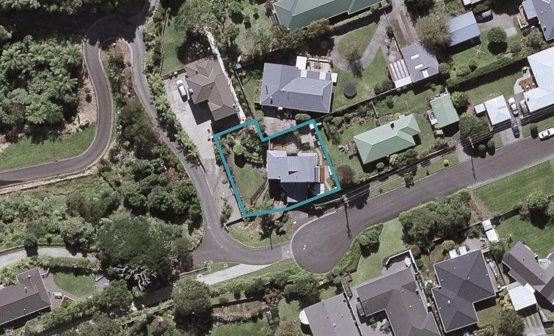 24 Smith Road, Merrilands, New Plymouth - Carousel 1
