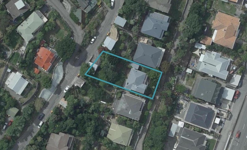 11 Cressy Terrace, Lyttelton, Lyttelton - Carousel 1