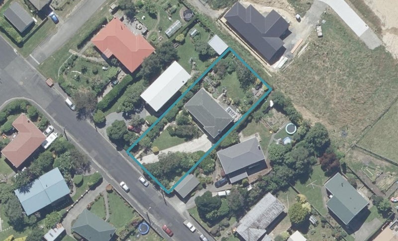 16 Fairview Terrace, Sawyers Bay, Port Chalmers - Carousel 1