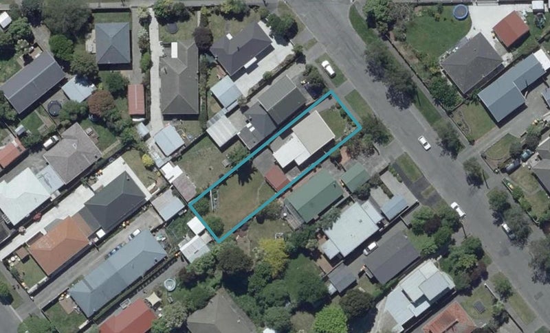 4 Pinewood Avenue, North New Brighton, Christchurch - Carousel 1