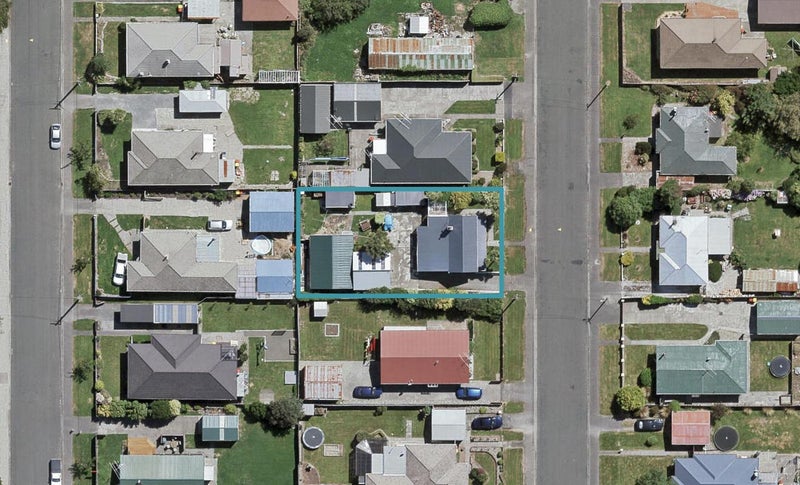 16 Stobo Street, Grasmere, Invercargill - Carousel 1