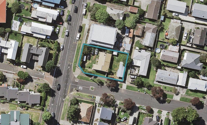 198 Pilkington Road, Point England, Auckland - Carousel 1