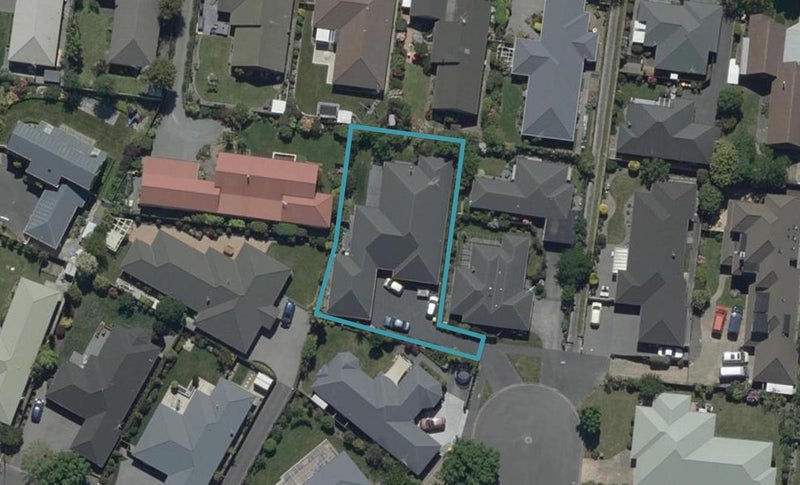 7 Wiltshire Mews, Avonhead, Christchurch - Carousel 1