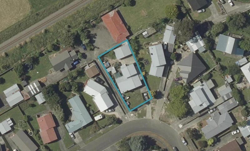 43 Kimberley Grove, Westbrook, Palmerston North - Carousel 1