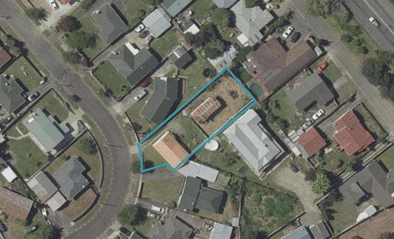 15A Tararua Terrace, Cloverlea, Palmerston North - Carousel 1