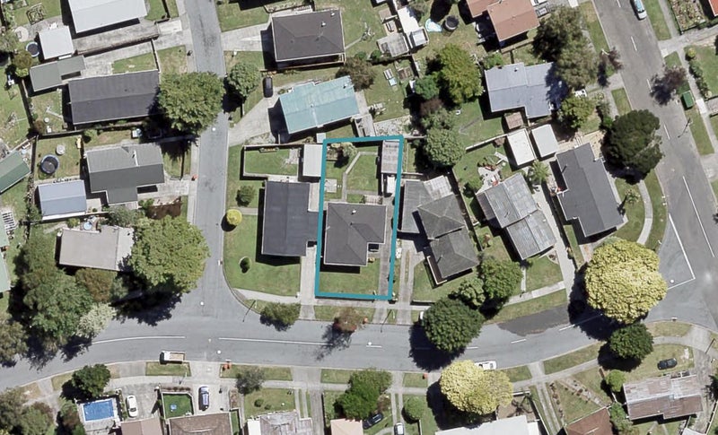 19 Montana Road, Totara Park, Upper Hutt - Carousel 1