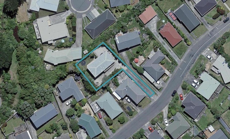 32 Link Road, Newlands, Wellington - Carousel 1