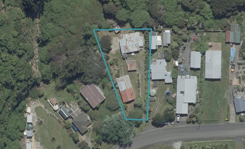 21 Mihiwaka Road, Long Beach, Port Chalmers - Carousel 1