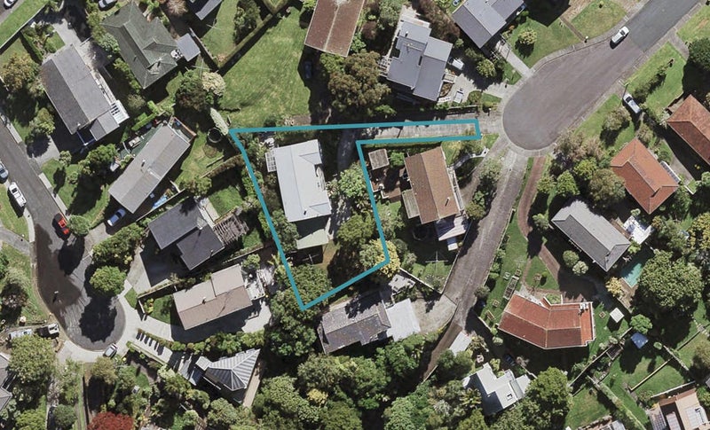 26 Welland Place, Hillcrest, Auckland - Carousel 1