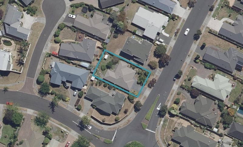 19 Huntington Drive, Huntington, Hamilton - Carousel 1
