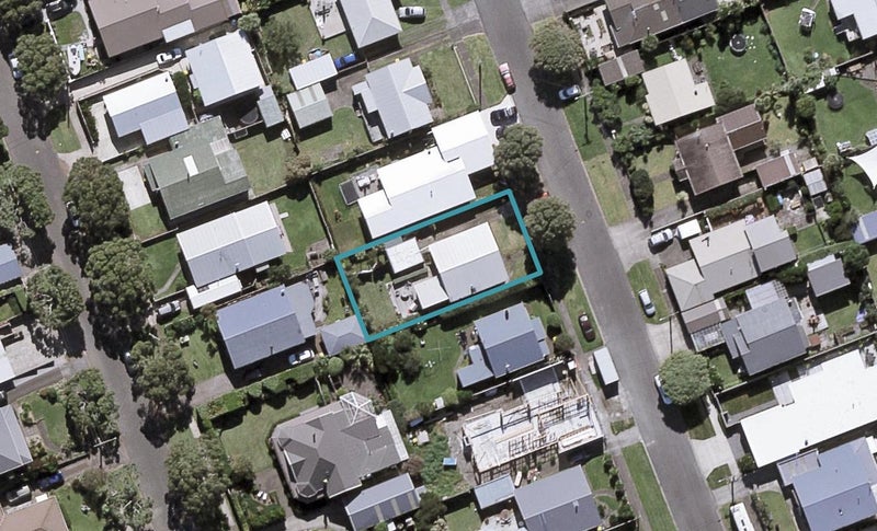 22 Newton Street, Fitzroy, New Plymouth - Carousel 1