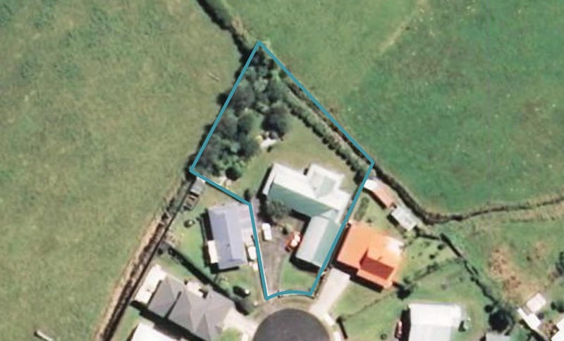 21 Ponderosa Place, Opunake - Carousel 1