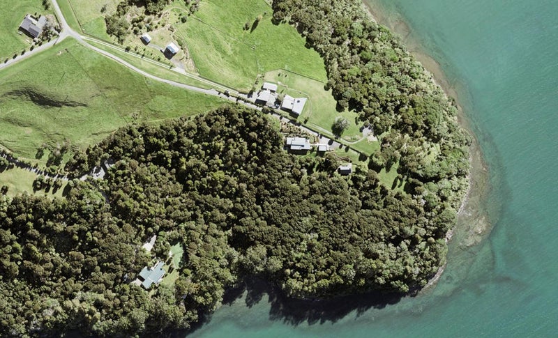 13 Kereru Lane, TAWHARANUI PENINSULA, SILVERDALE - Carousel 1