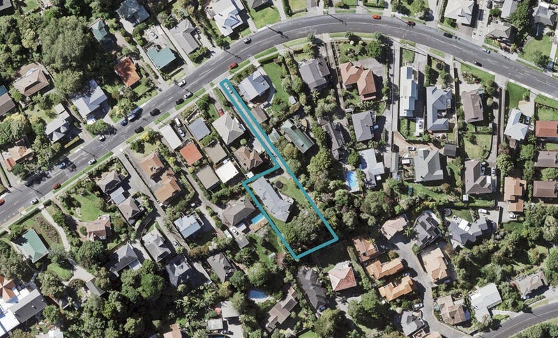 55 Uxbridge Road, Mellons Bay, Auckland - Carousel 1