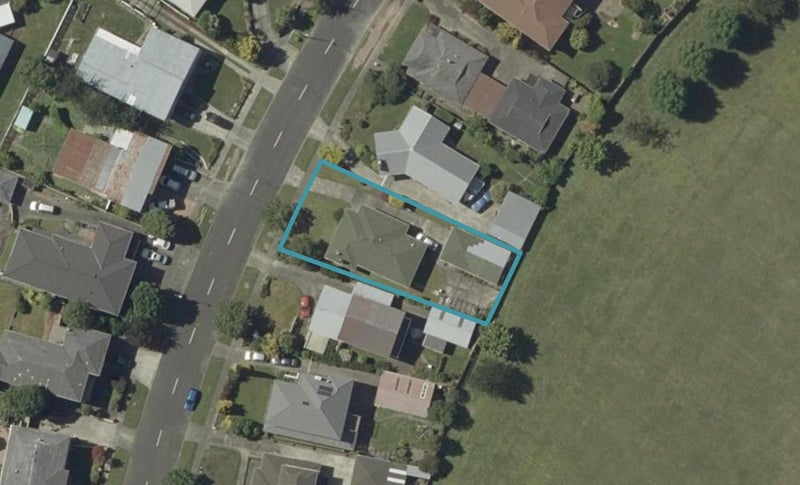 51 Wikiriwhi Crescent, Awapuni, Palmerston North - Carousel 1