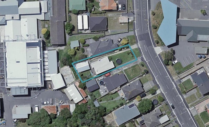 74 Strathmore Avenue, Strathmore Park, Wellington - Carousel 1